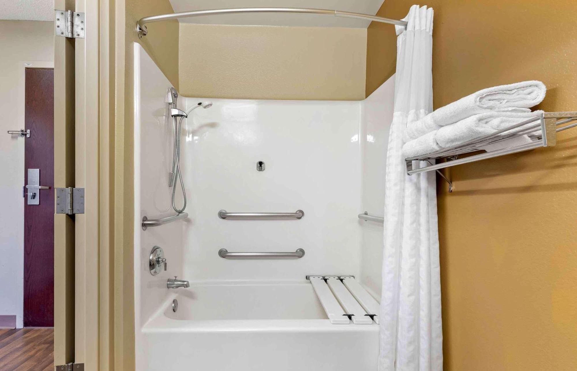Extended Stay America Suites - Kansas City - Airport Exteriér fotografie