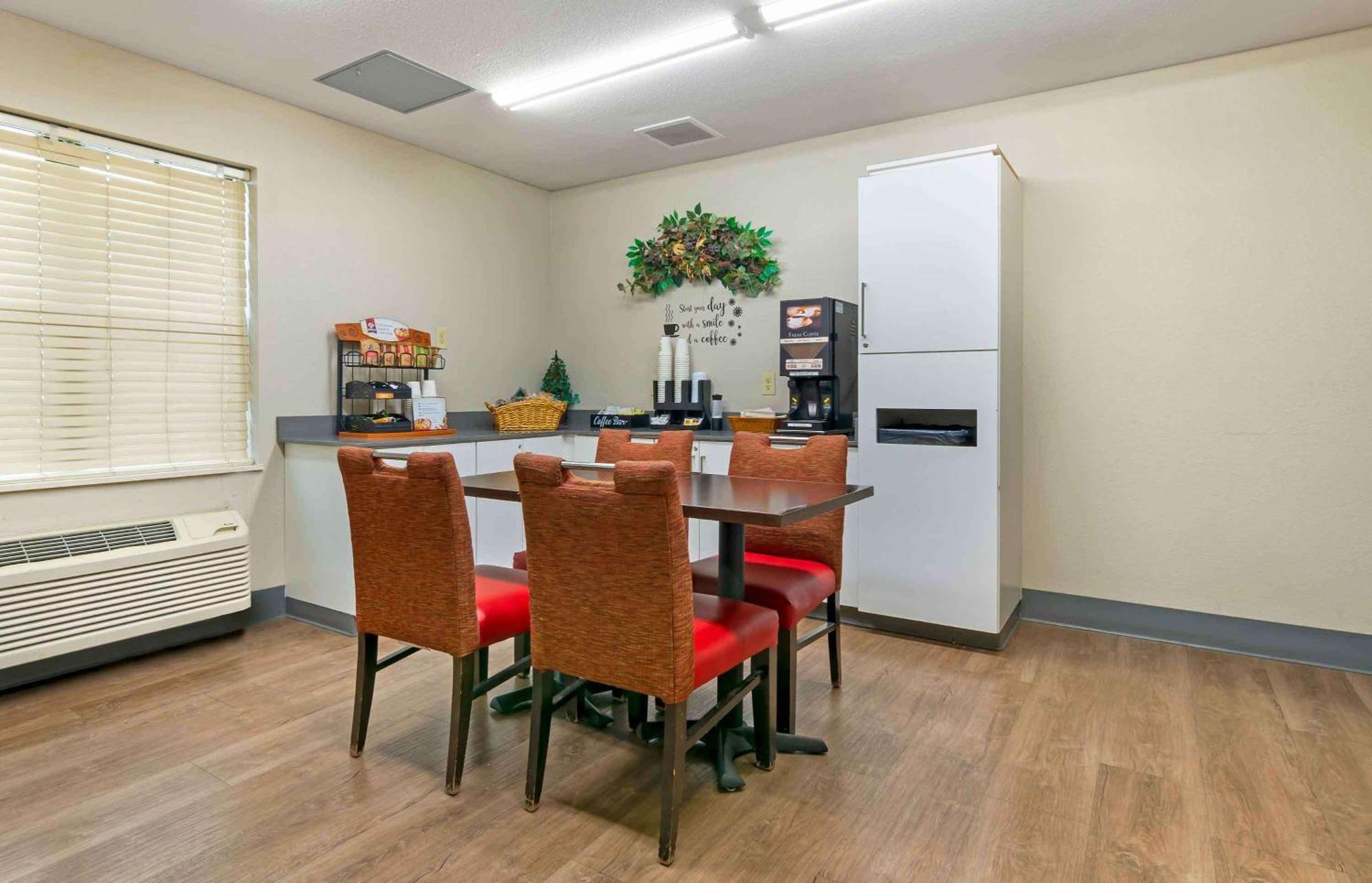 Extended Stay America Suites - Kansas City - Airport Exteriér fotografie
